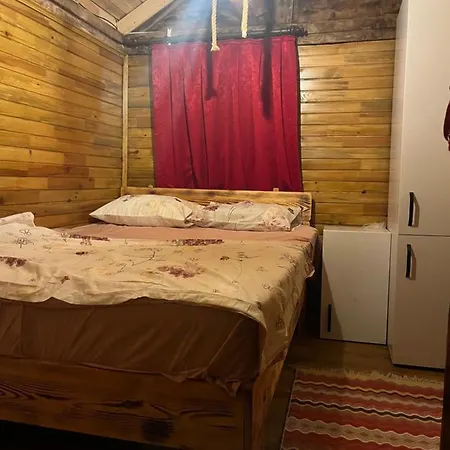 Olympos Ceratonia Dag Evi Chaletu *
